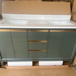 new in box 60” Double Sink Bathroom Vanity with Quartz Top- All Wood Construction