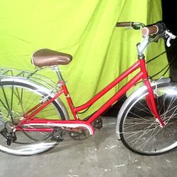 Schwinn Wayfarer 28” 7 speed bike