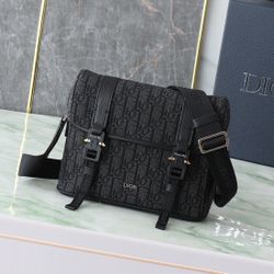 Dior Oblique Messenger Bag - Black | Brand New