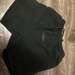 Black Essentials Shorts