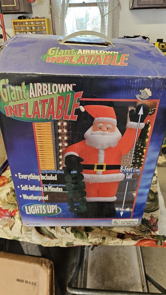 Early 2000s 8 Foot Tall Inflatable Santa