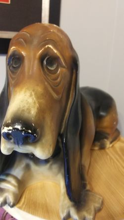 VINTAGE BASSET HOUND DOG