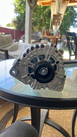 Alternator compatible with Mercedes-Benz