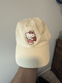Hello Kitty Hat 