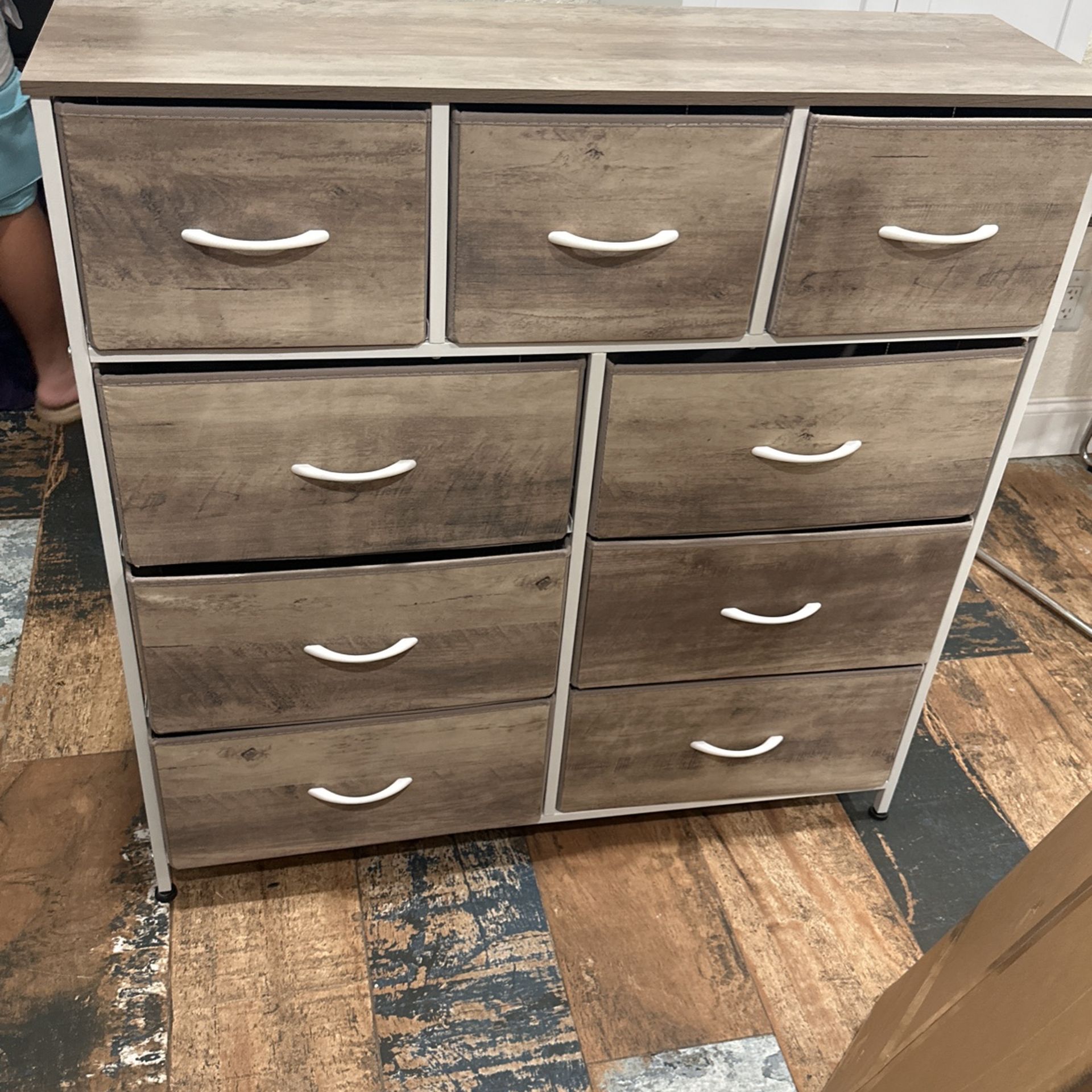 9 Drawer Dresser 