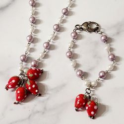 Vintage Strawberry Faux Pearl Necklace And Bracelet Set