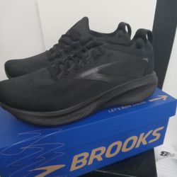 Brooks Men Size 11.5 & 12 Available 