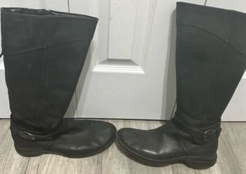 Women’s Waterproof Merrell High Calf Boots