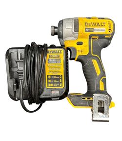 DEWALT IMPACT DRIVER  DCF787 *33898