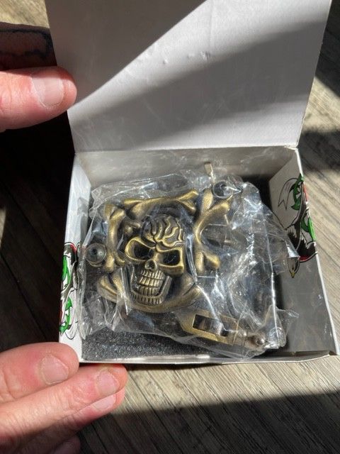 Skull Tattoo Machine