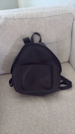 Lululemon small backpack