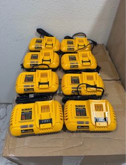 DEWALT 20V MAX / 60V MAX FLEXVOLT Lithium-Ion Fan Cooled Fast Battery Charger $49.99 EACH BRAND NEW FIRM PRICE THANKS