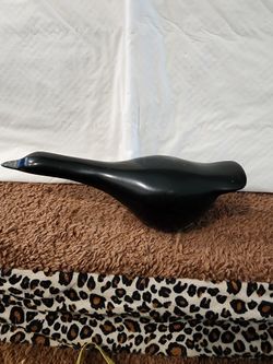 Geese Duck In Flight Paperweight Figurines 8"Lx2"T Faux Stone 