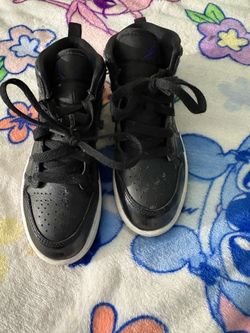 Shoes for sell