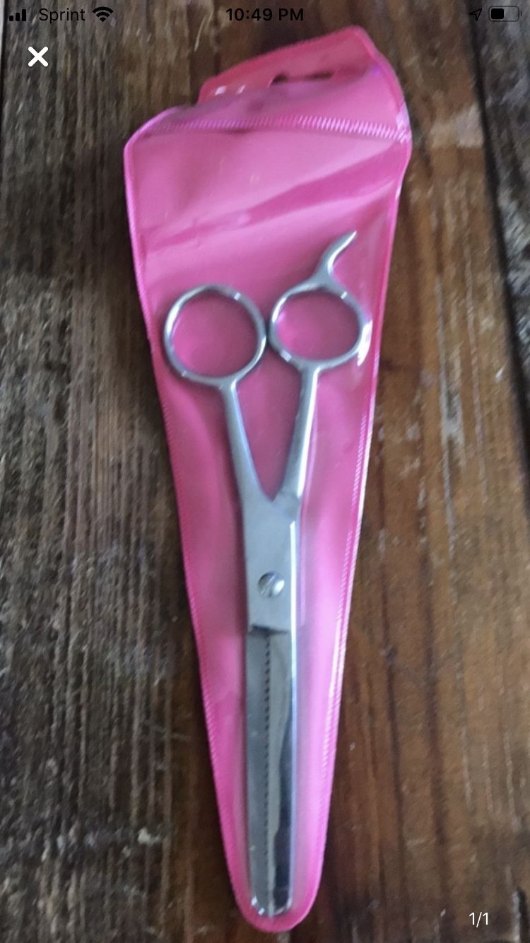 Hair thinning scissors