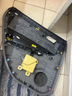 2015 Hyundai side door right rear door