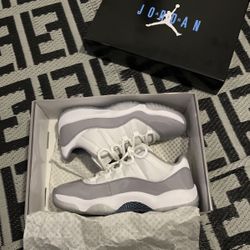 Jordan 11 Low (brand New)