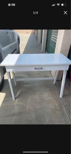 White desk
