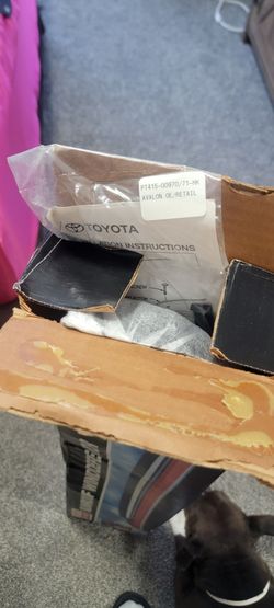 Toyota sunroof wind deflector 97 Avalon