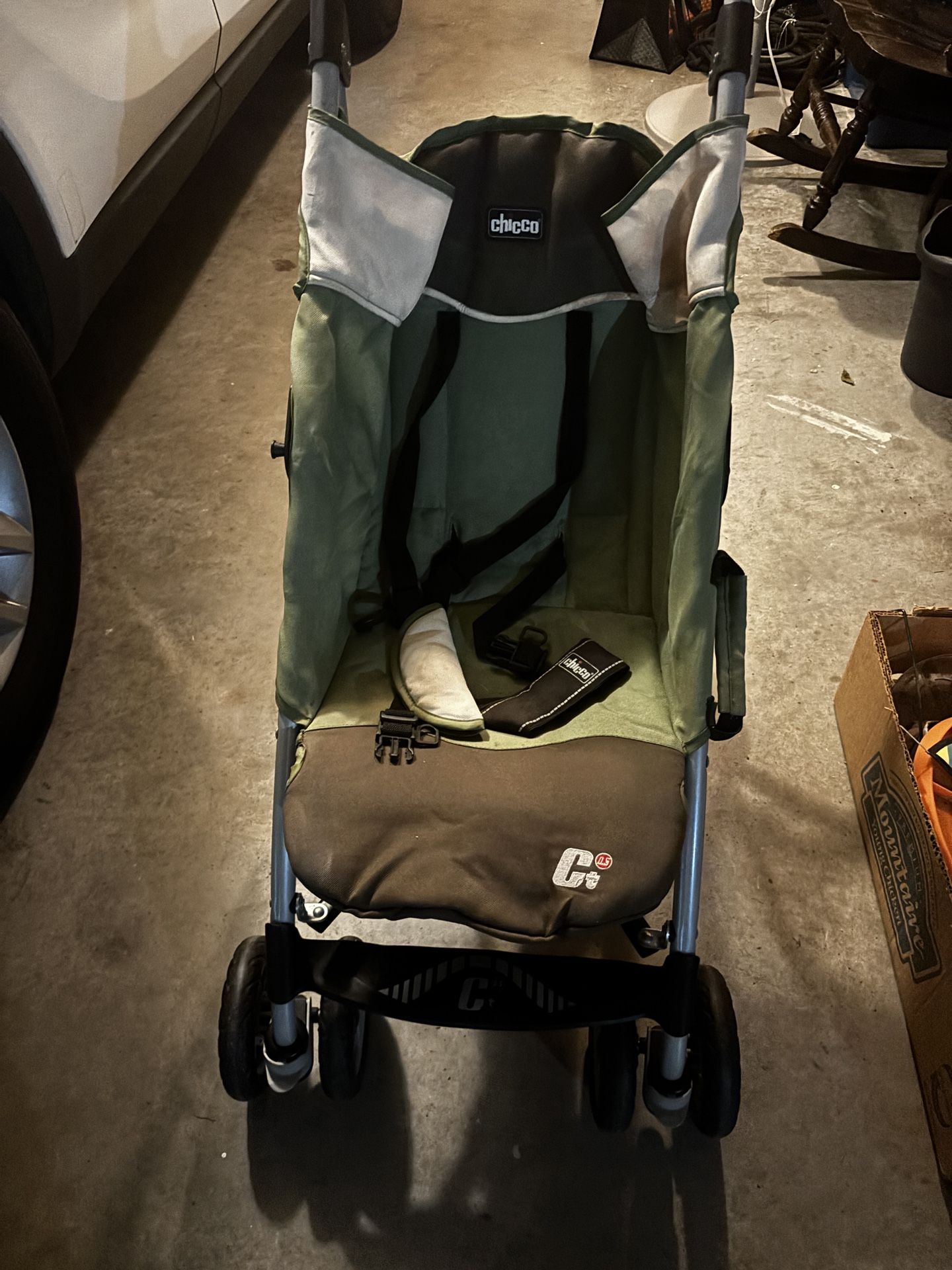 Stroller 