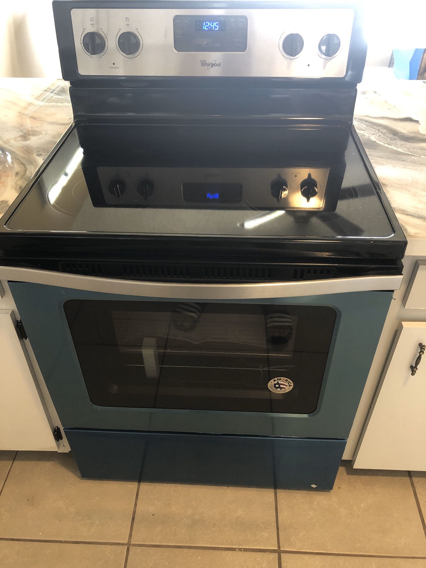 Electric Whirlpool Stove Brand New