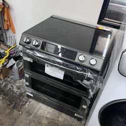 30” SAMSUNG ELECTRIC RANGE