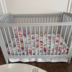 Pottery Barn Emerson Convertible Crib