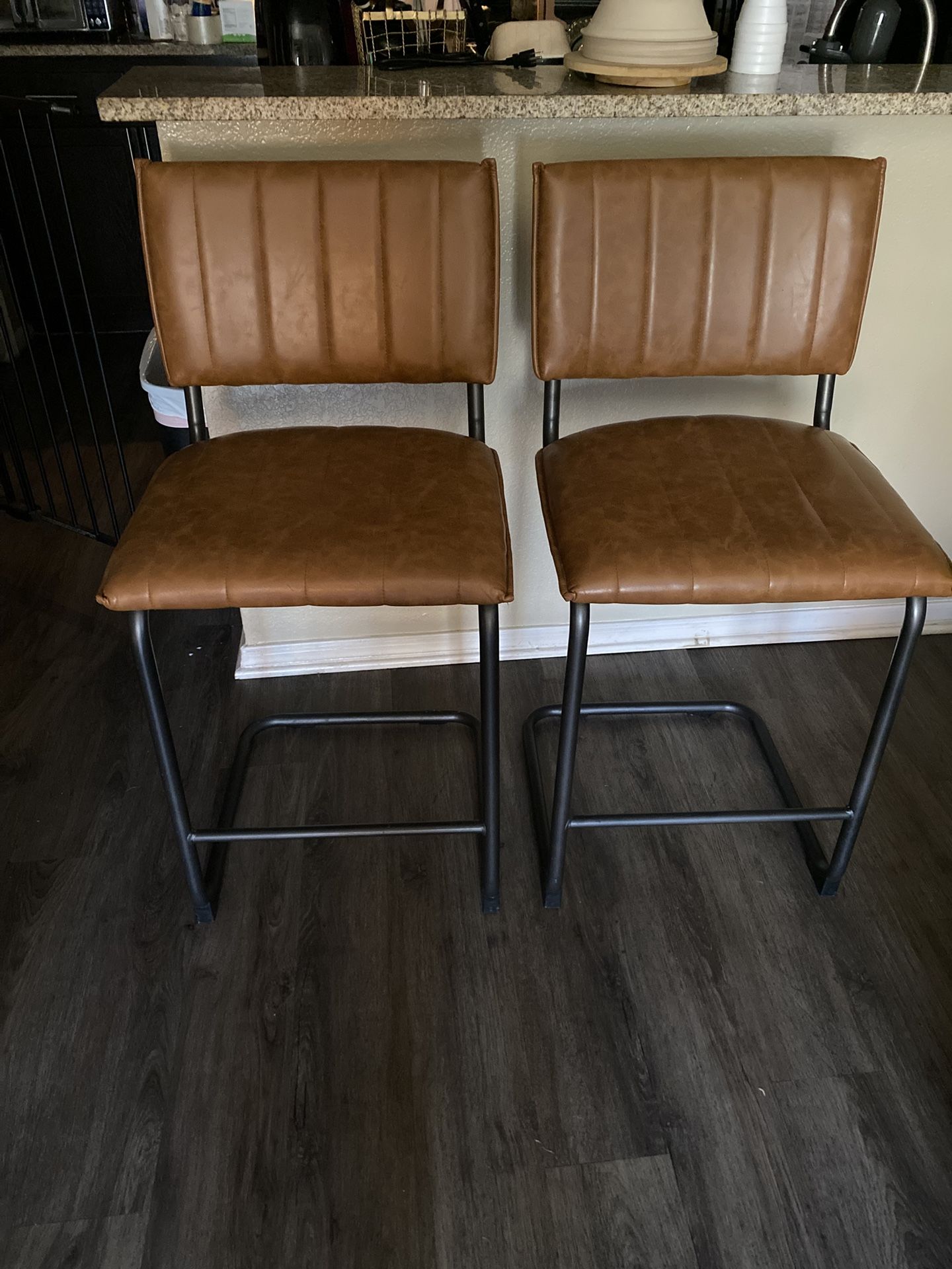 2 Leather Counter Height Bar Stools