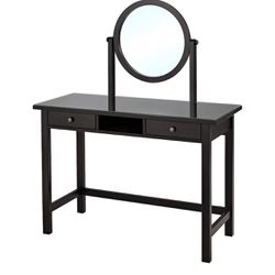 Beautiful Make Up  Vanity Desk With Mirror And Drawers Dressing Table 