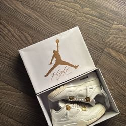 Jordan 4s “gold Metallic”