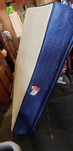 Queen mattress