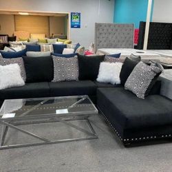 Sectional Black 