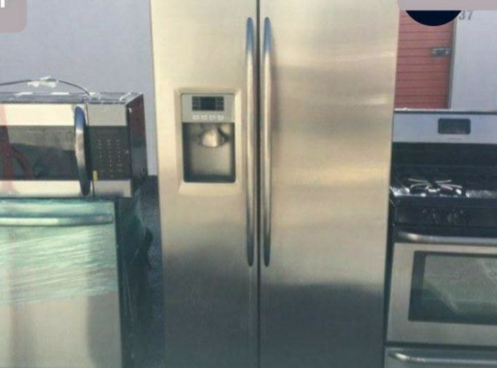 Upscale Stainless Finish Side/Side Fridge, Dishwasher, Range, Microwave Entire Kitchen Set
