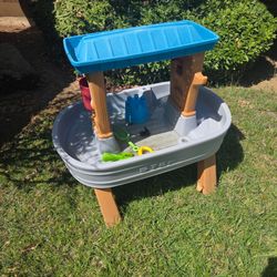 Water Table with toys!