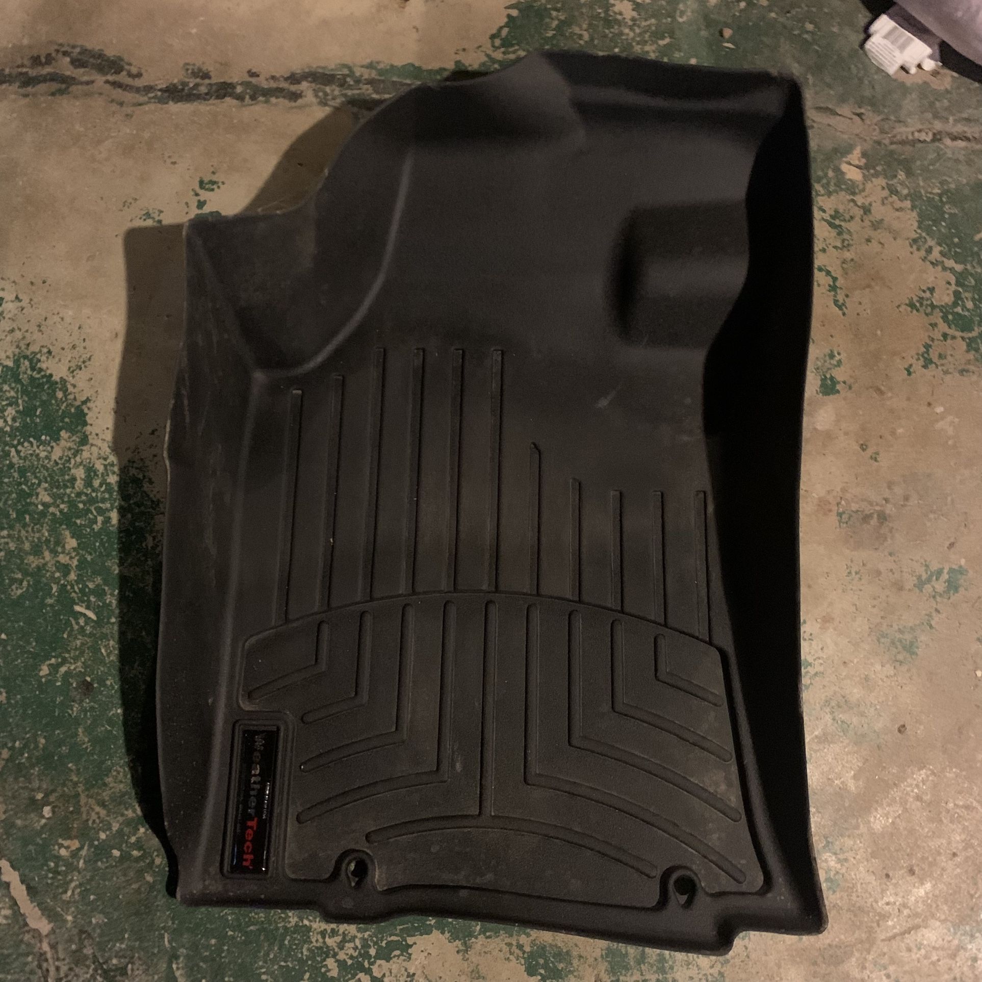 4 - Weather tech Car Mats Fro Nissian Maxima