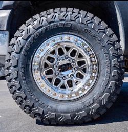 Kmc Wheels 8Lug Ram Chevy Ford