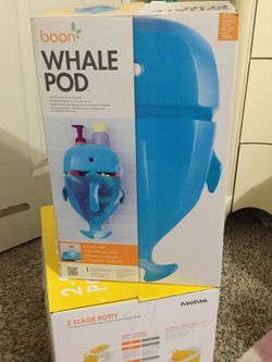 Boon whale pod