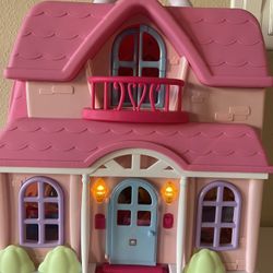 Dollhouse Girl Christmas