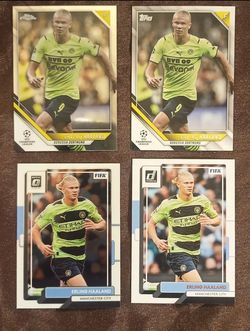 2021-2022 TOPPS CHROME UCL #200 ERLING HAALAND SILVER AND REGULAR REFRACTOR/125