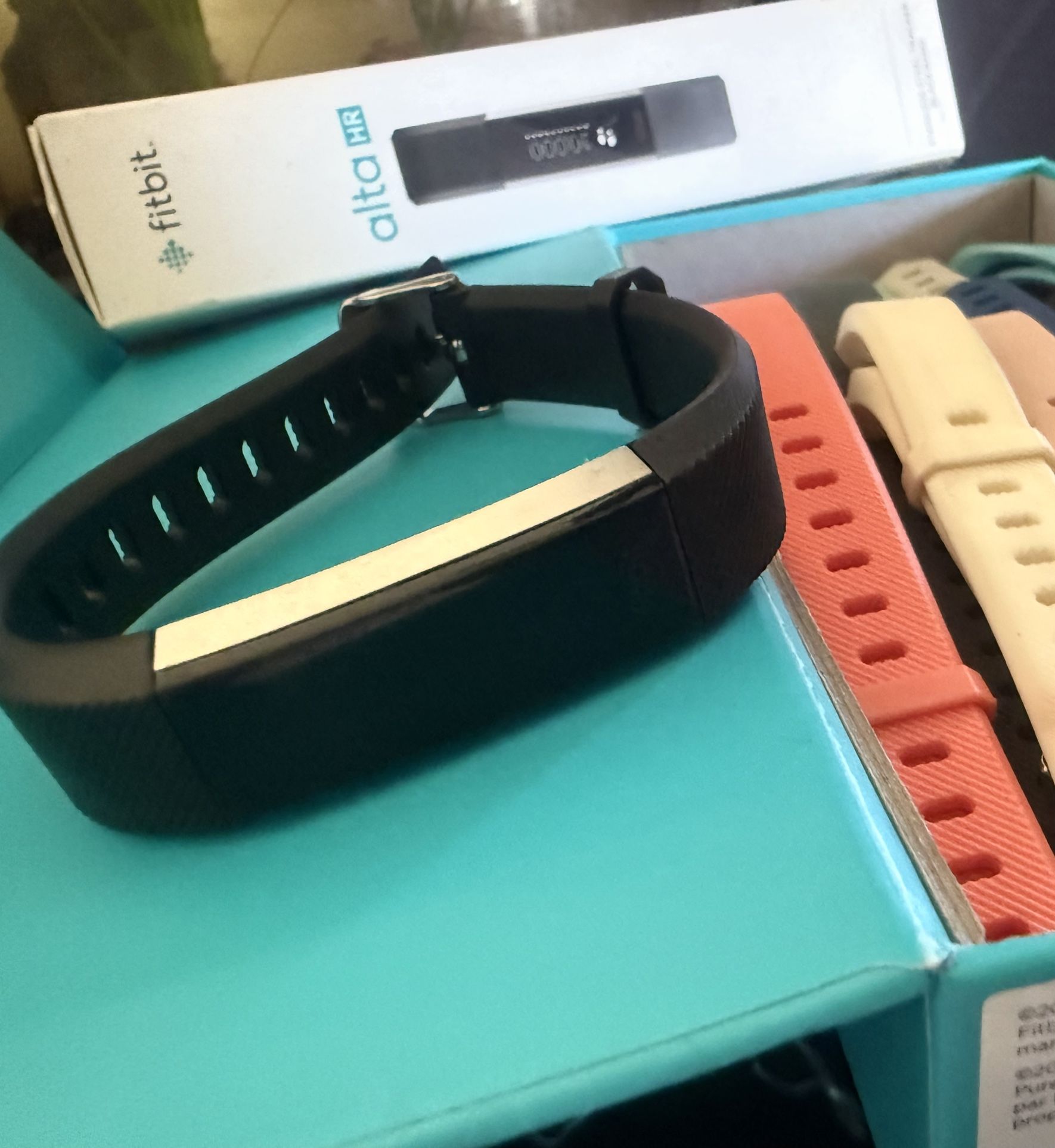 Fitbit Alta HR