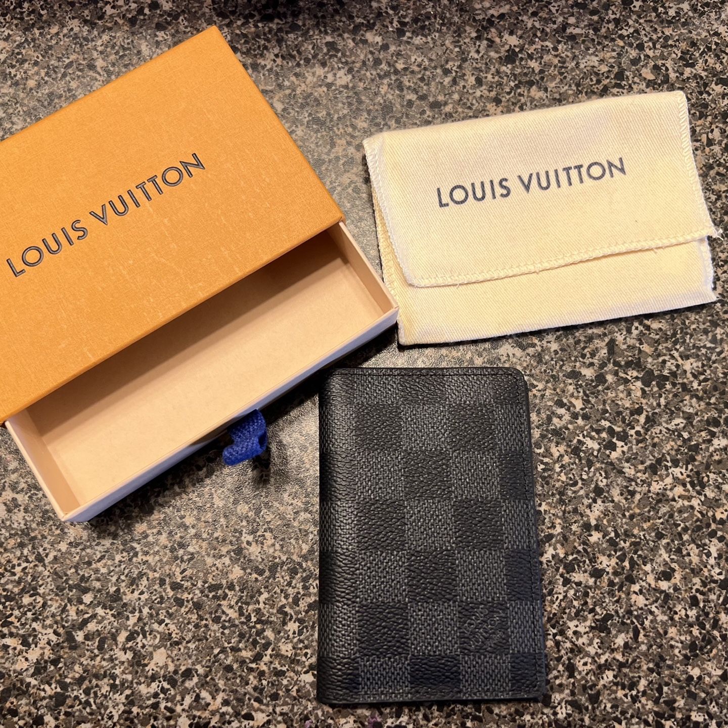 Authentic Louis Vuitton Bifold Wallet- Limited Edition Red for Sale in  Levittown, NY - OfferUp