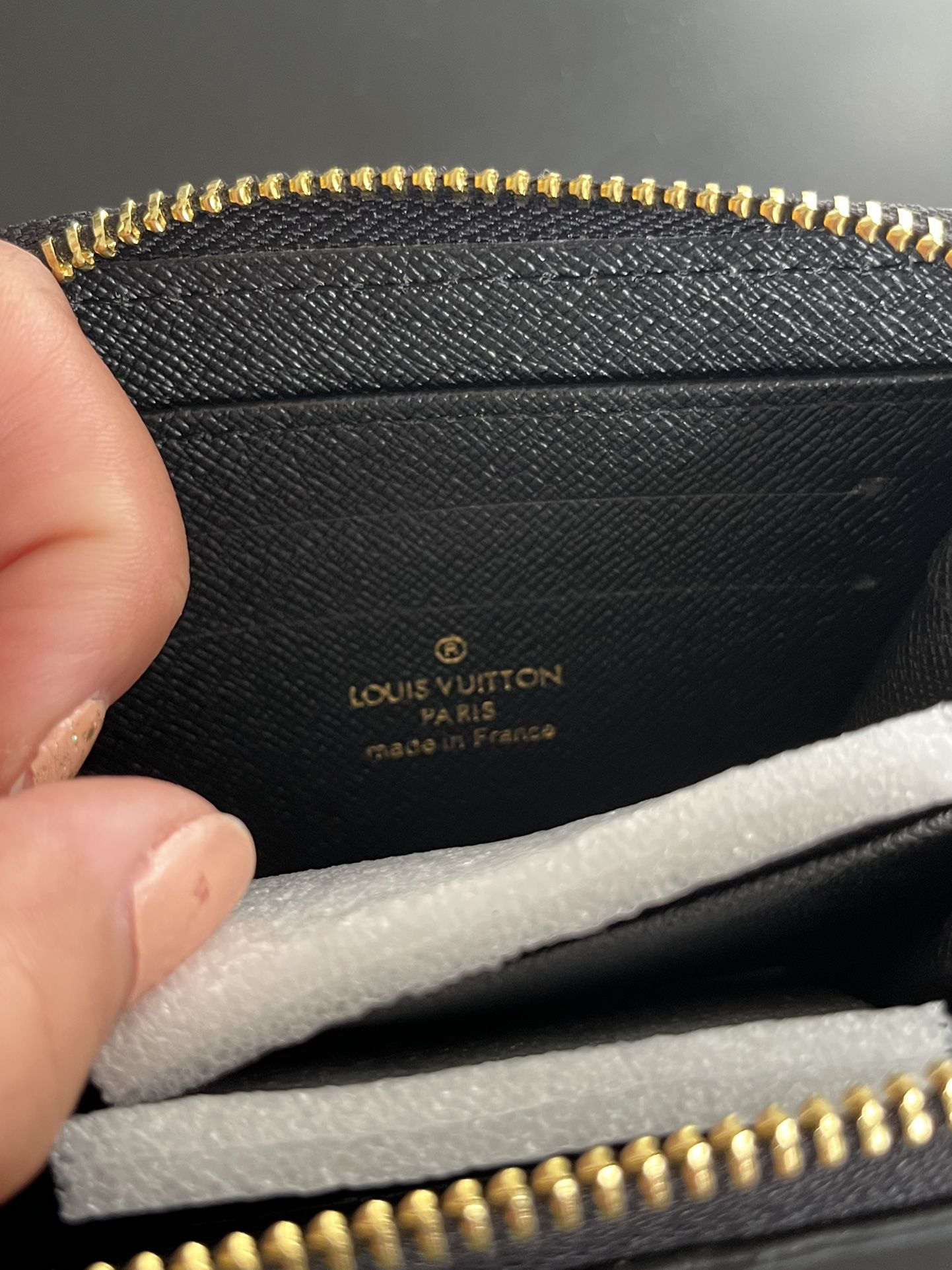 Louis Vuitton Brown And Black LV Wallet for Sale in Great Neck, NY - OfferUp