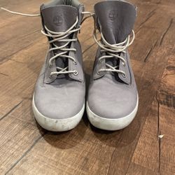 Woman’s Timberland Boots 
