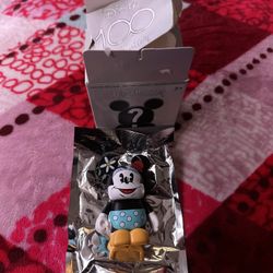 Disney 100 Minnie Mouse Vinylmation 3” Mini figure 