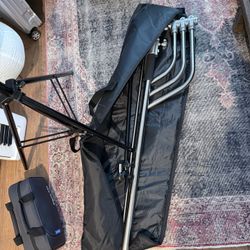 C Stand + Neewer Stand 
