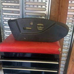 2005 Sts Passenger Side Seat Moldings