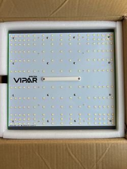 Vipar Spectra LED Grow Light Panel