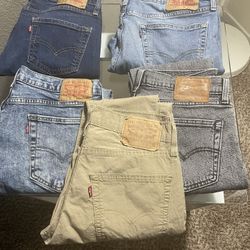 5) LEVIS DIFERETES TAMAÑOS