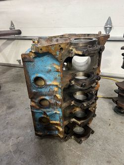 Pontiac 400 engine