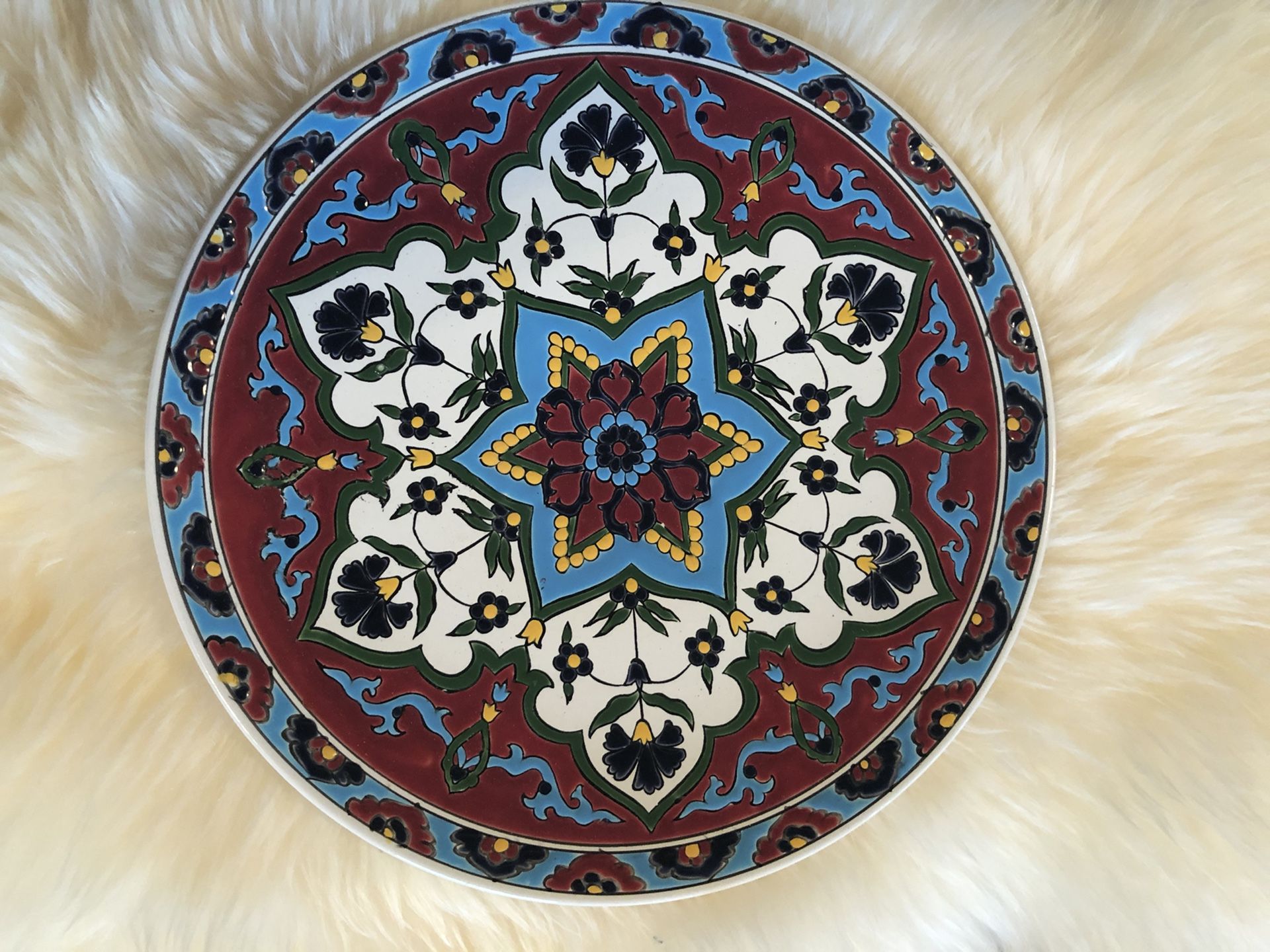 Handmade Stunning Vintage Nassos Rodos-Hellas Textured 12 Inches Display Plate.